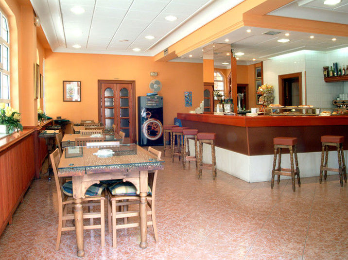 Hotel Don Rodrigo بالينثيا المظهر الخارجي الصورة